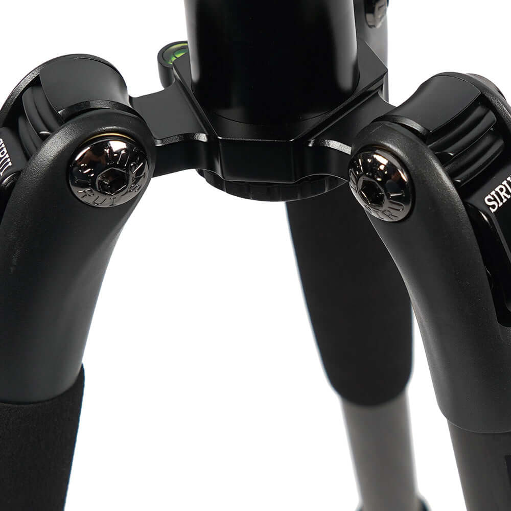 SIRUI T-024SK Carbon Fiber Tripod with VA-5X Compact Fluid Video Head (Only US) - Image 3