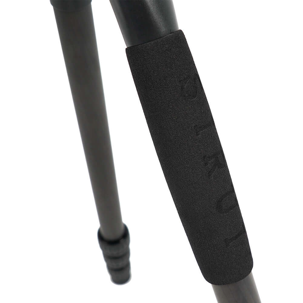 SIRUI T-024SK Carbon Fiber Tripod with VA-5X Compact Fluid Video Head (Only US) - Image 5